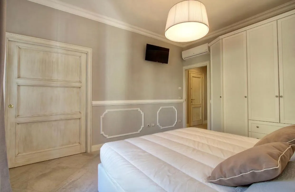 Giotto Suite Florencia 0*,  Italia